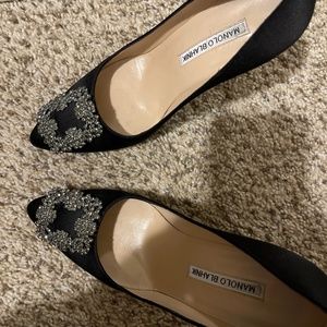 Manolo blahnik hangisi heels 7